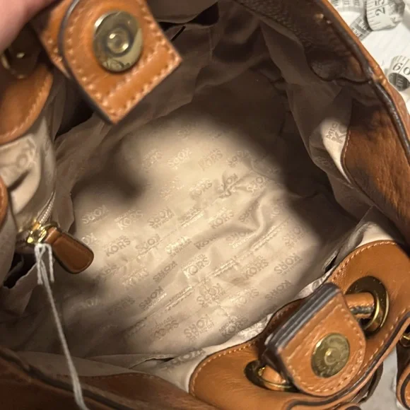 Michael Kors Brown Astor Leather Tote - Picture 3 of 5